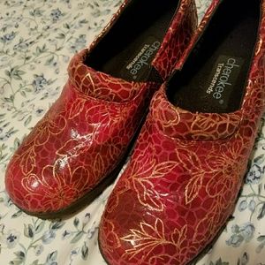Cherokee nursing shoes